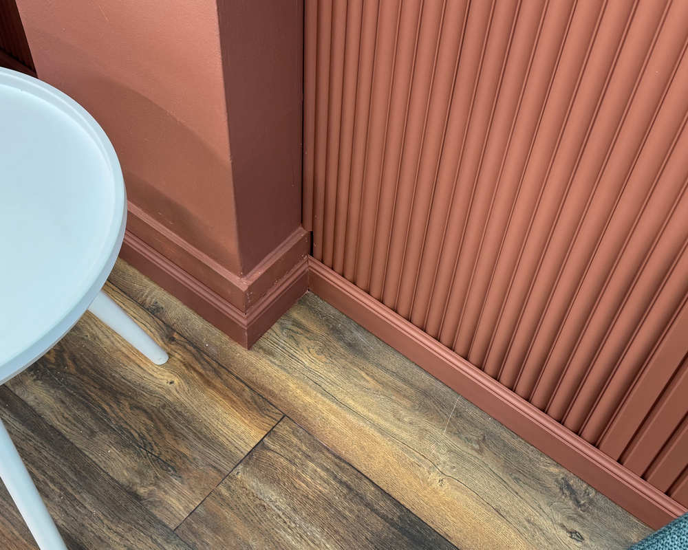 Плинтус СОЛИД 1 UHD 02/60 60*13*2000 Белый под покраску