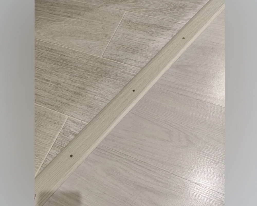 Порог одноуровневый ПС 18.900.054 Клен северный