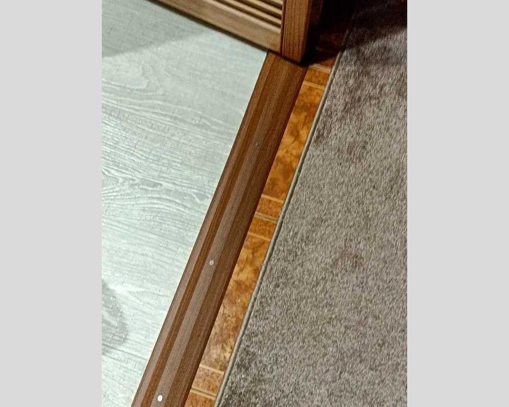 Порог одноуровневый ПС 18.900.15 Черный