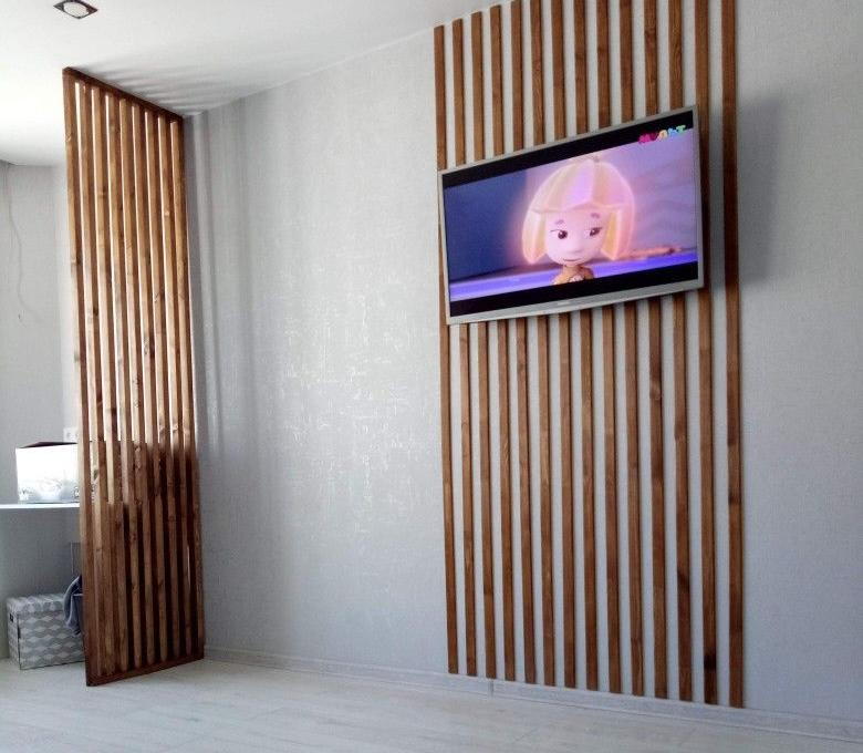 Молдинг из полистирола высокой плотности  HI-WOOD LB40 BR396 40х20ммх 2,7м