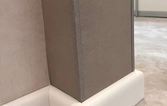 Угол декоративный Уп 04-27.2700.558 (15х15 мм)