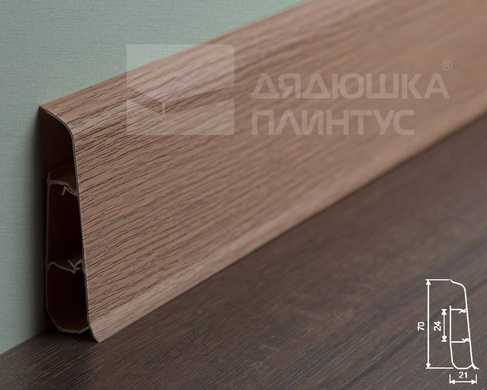 Плинтус ПВХ со съемной панелью Идеал Деконика 70 мм 212 Дуб светлый