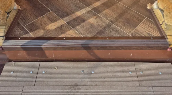 Порог угловой ПУ 04.1800.01л Анод серебро