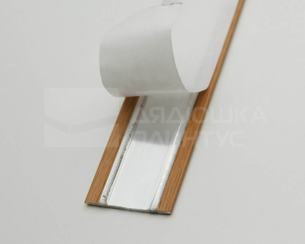 Самоклеящийся порог ЛС 35.2700.4083 Бук