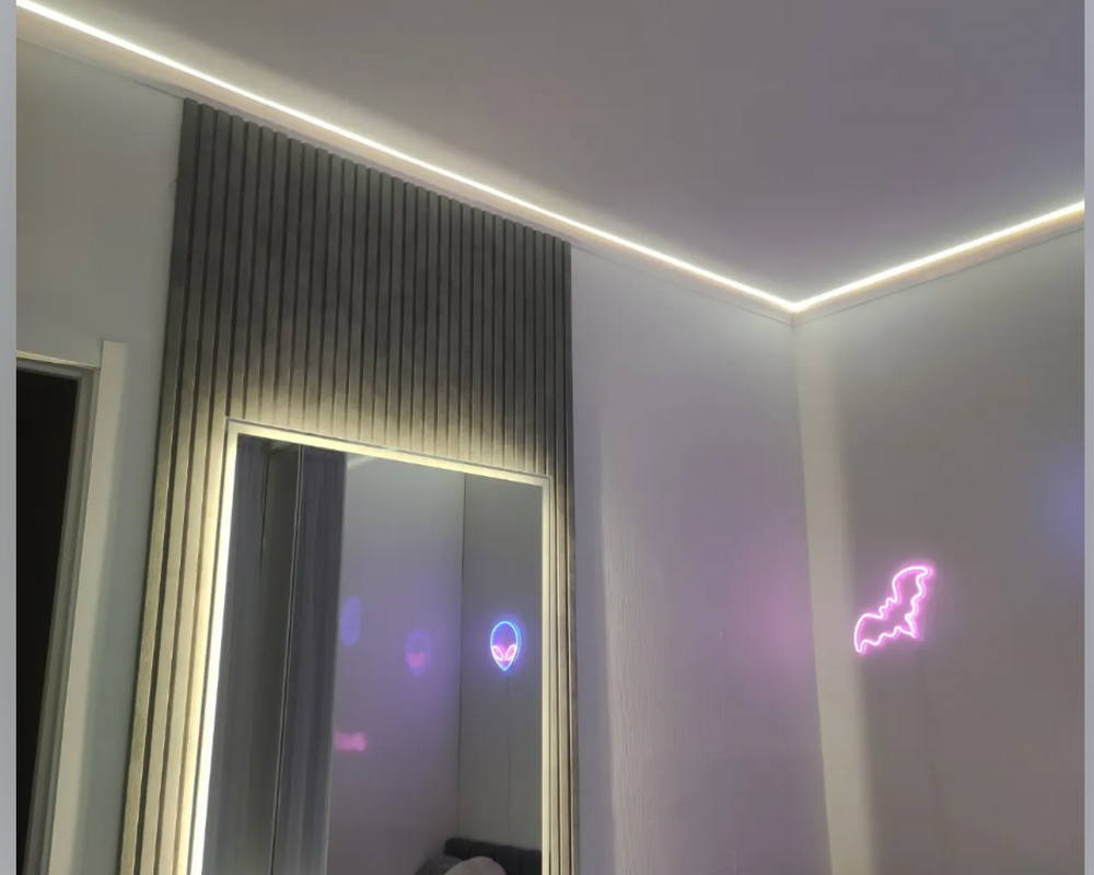 Карниз потолочный NMC IL2 50*105*2000. Белый под подсветку