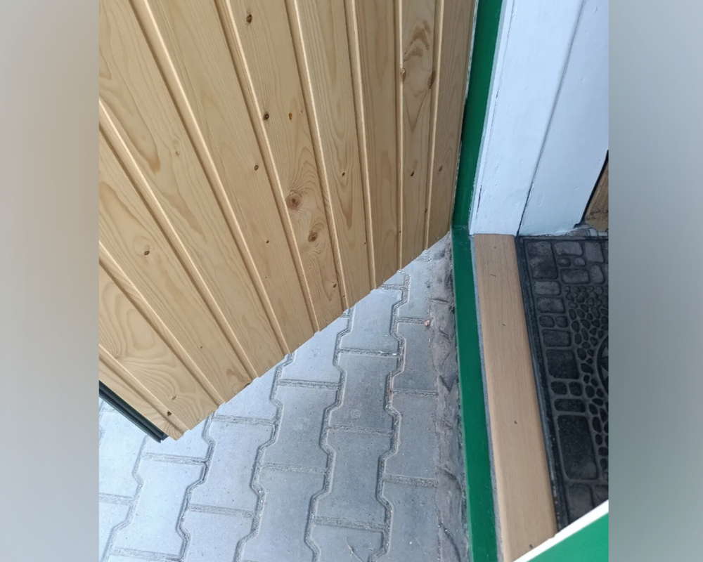 Порог одноуровневый MSA100.900.088 Орех