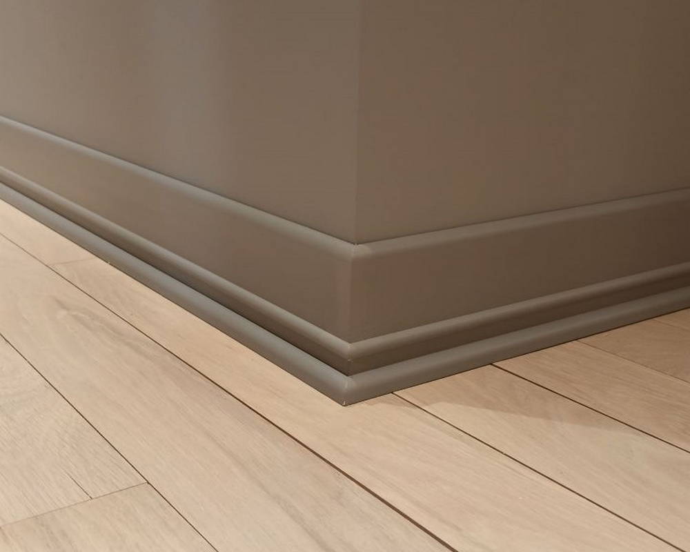 Плинтус из полистирола высокой плотности NMC Wallstyl FD21 Белый