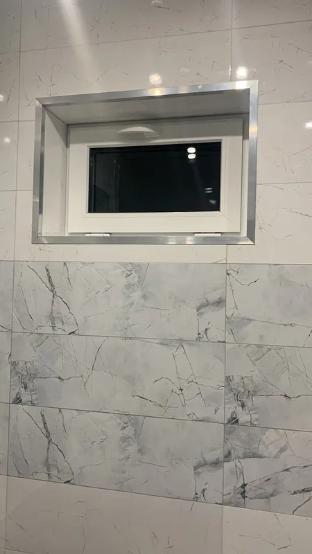 Уголок разнополочный 30х15 мм Уп 19.2000.501л Серебро. Цена за 5 штук.