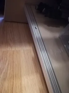 Порог угловой ПУ 04.2700.056 Бетон темный