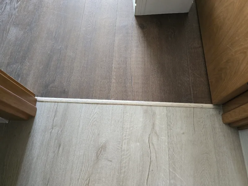 Т-образный порог MAGIC STICK. 20 мм 0,9 м Ясень серый