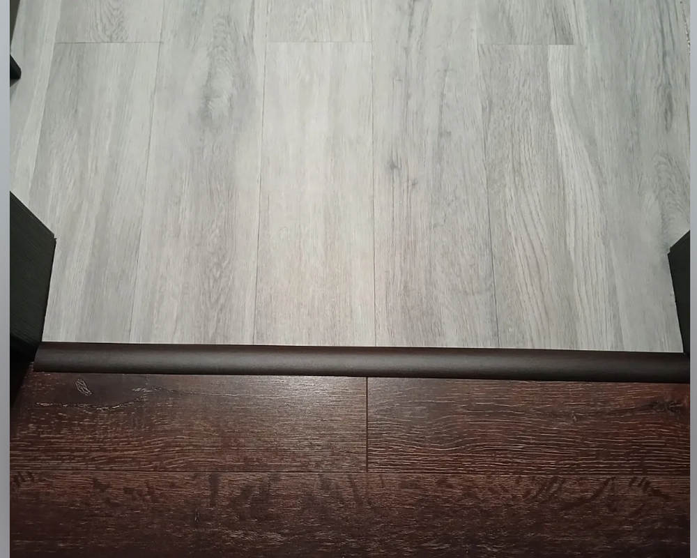 Самоклеящийся порог ЛС 35.2700.4094 Венге