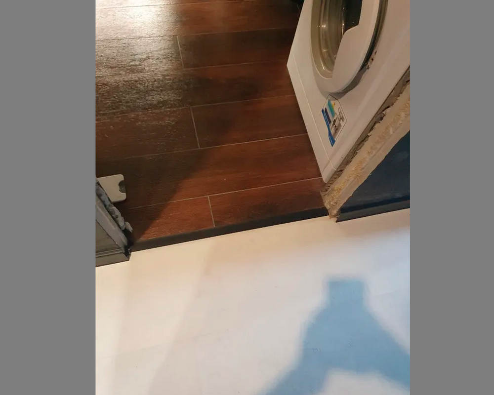 Самоклеящийся порог ЛС 35.1800.4094 Венге