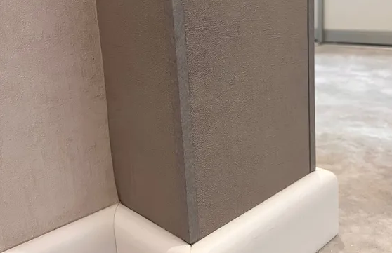 Угол декоративный Уп 12-27.2700.555 (30х30 мм)