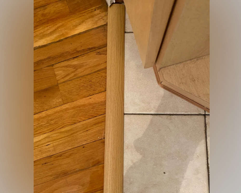 Самоклеящийся порог ЛС 35.900.4083 Бук