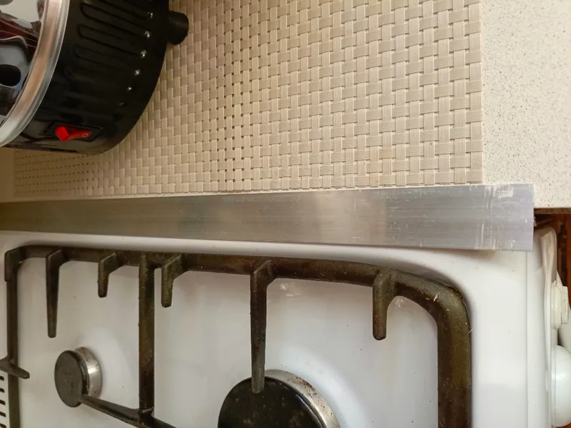 Тавр 25х25 мм Тп 05.2000.504л Бронза. Цена за 5 штук.