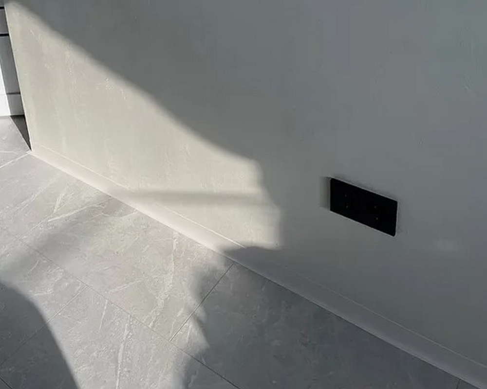 Плинтус эластичный ПВХ Dollken WL50 50мм х 15мм 1137 Белый