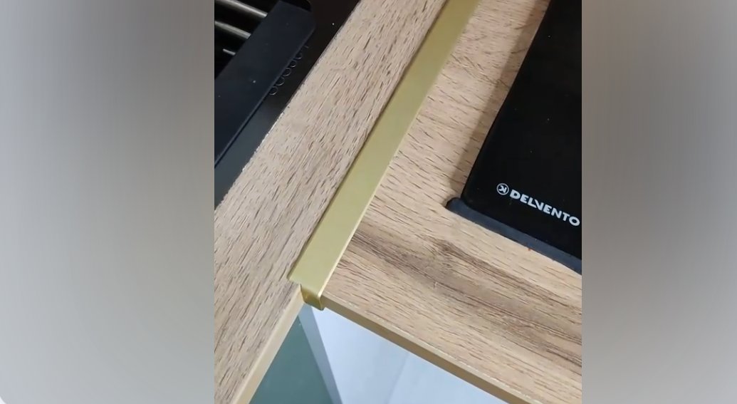 Порог одноуровневый ЛС 10.900.202л Золото