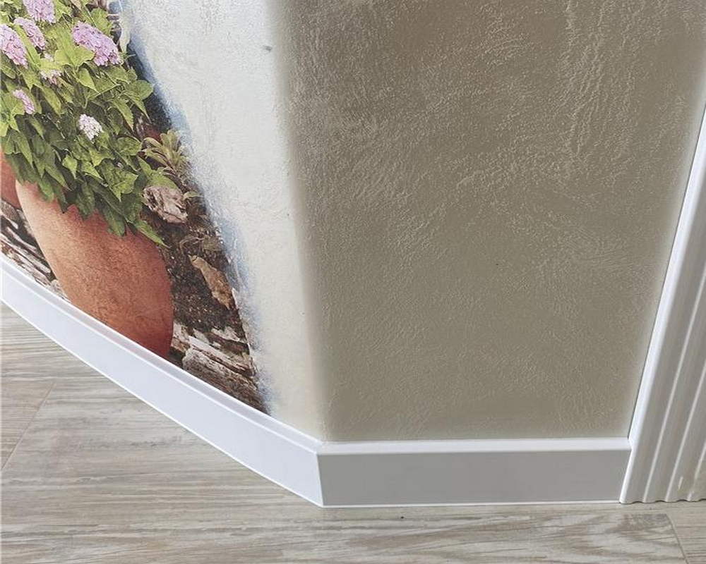 Плинтус ХДФ Dollken Cubu Flex Life XL 80 мм х 2,5 м 5012 Белый