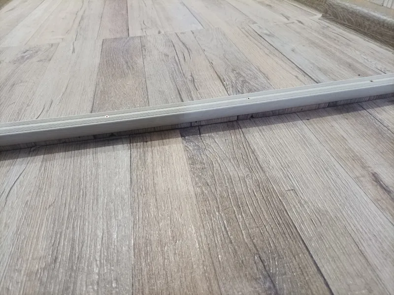 Порог угловой ПУ 06.900.03 Шоколад