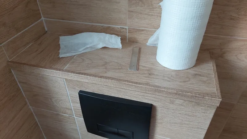 Угол декоративный 40х40 Уп 15-27.2700.581 Сосна