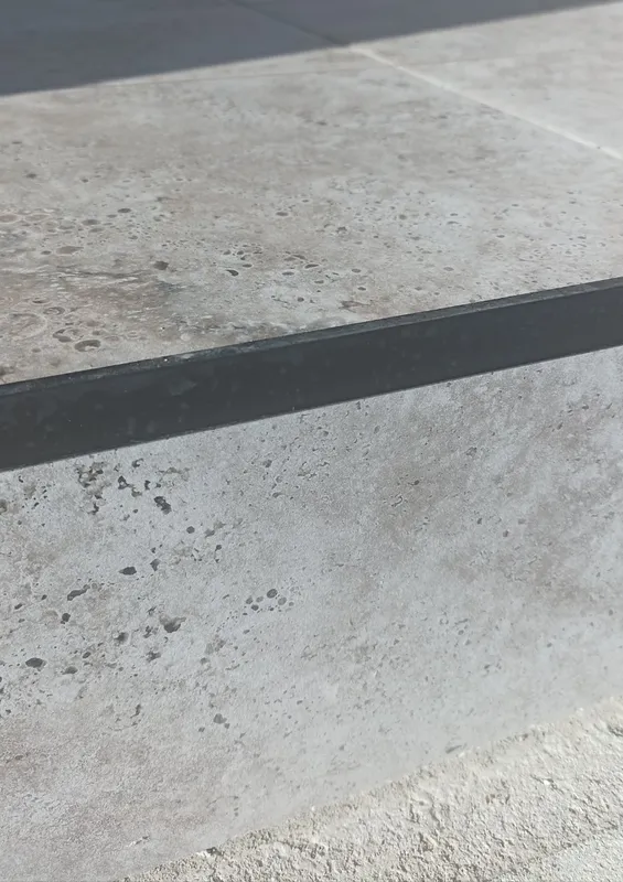 Профиль окантовочный ПУ 13-1.2700.04л Бронза