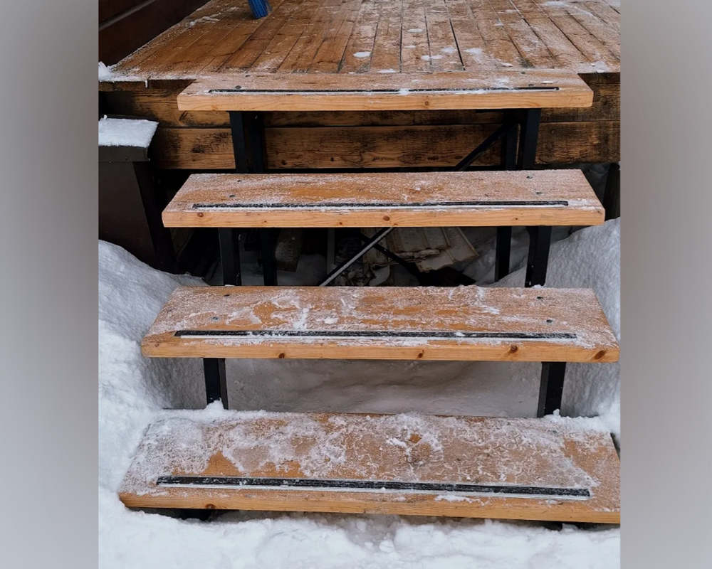 Порог одноуровневый ПС 08.1800.15 Черный