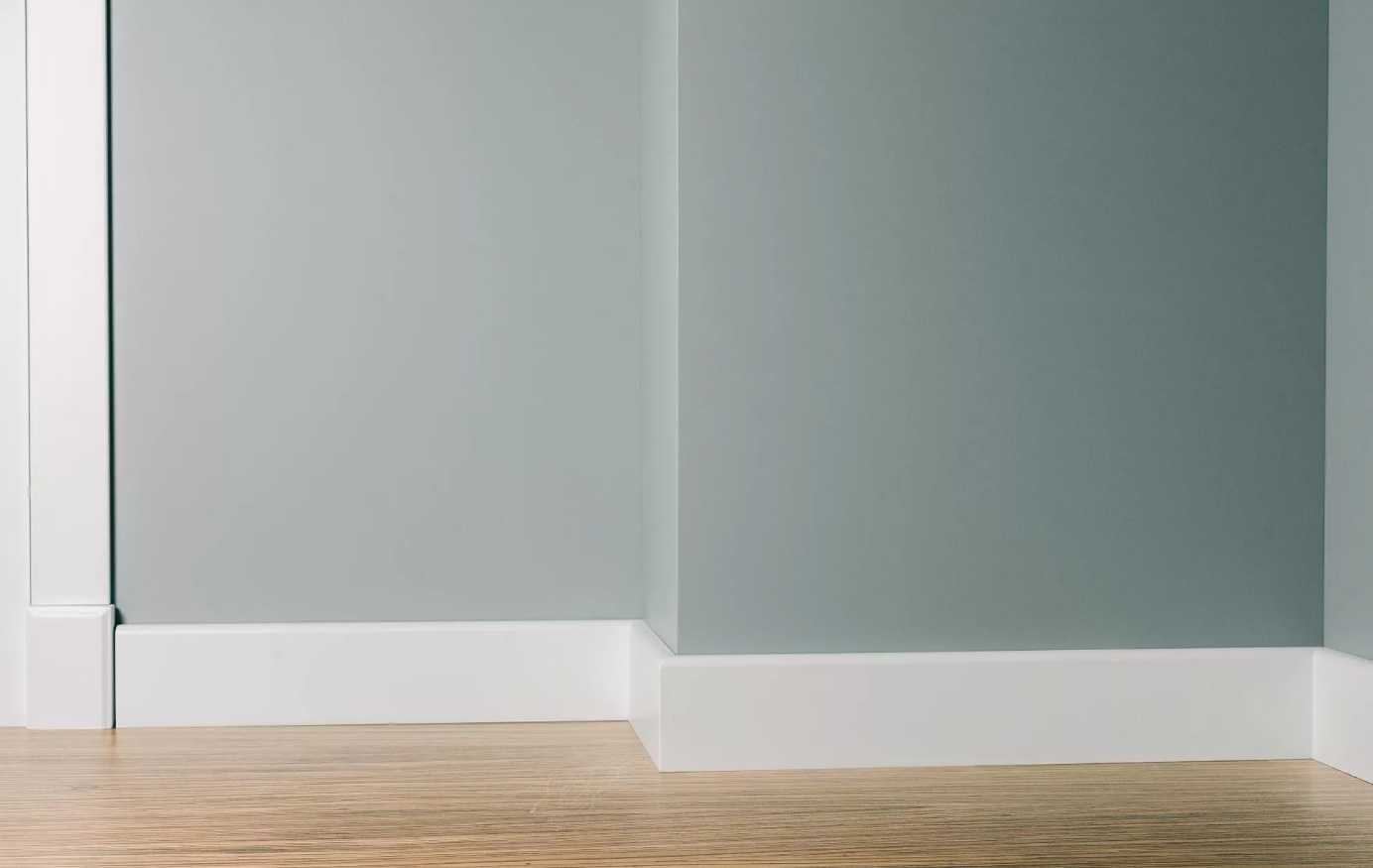 Плинтус МДФ Лука Пл 100-1МДФ.2700.Point line 24016