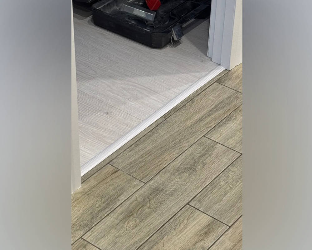 Самоклеящийся порог ЛС 35.900.4046 Дуб мелфорд грей