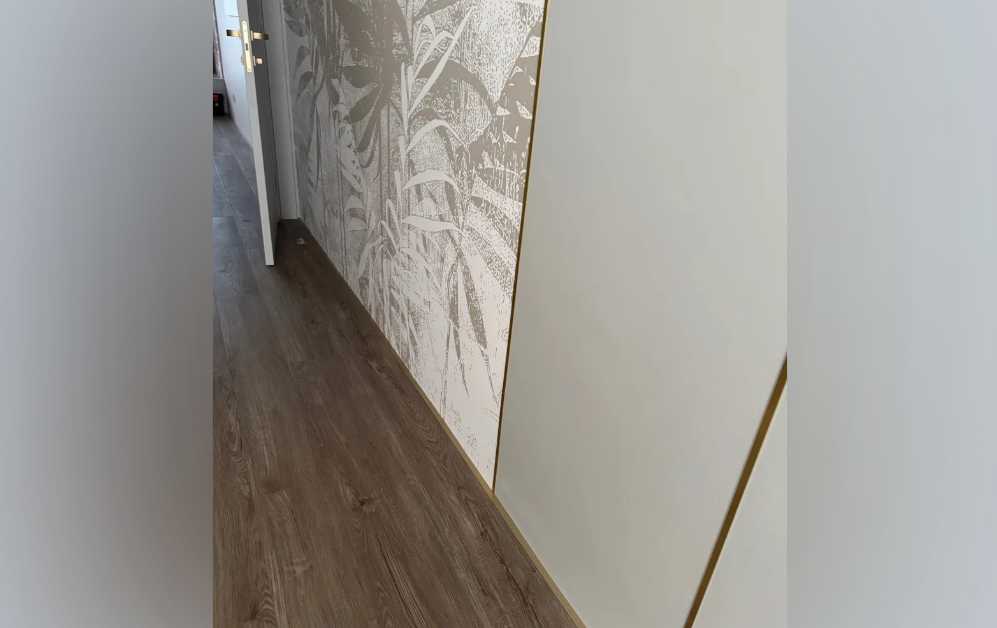 Микроплинтус MSAPL 01.2700.04L Анод бронза