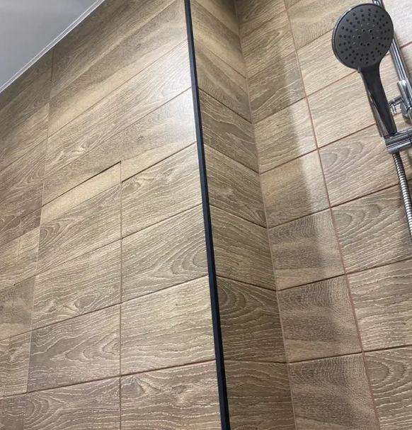 Угол декоративный 20х20 Уп 06-27.2700.595 Дуб венге