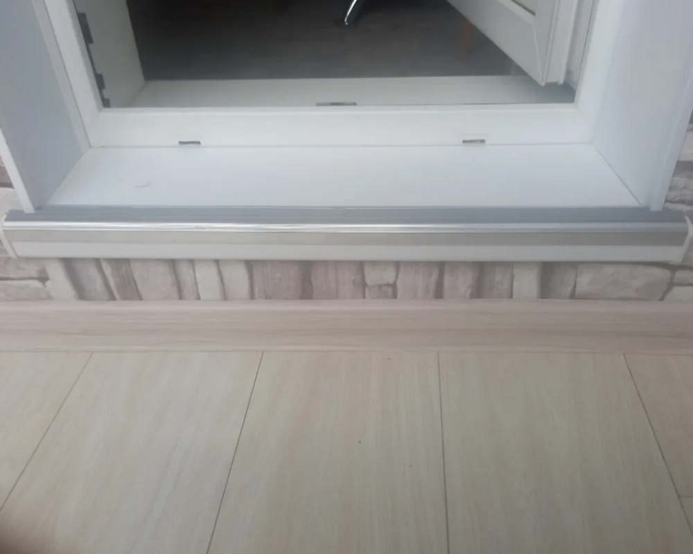 Порог одноуровневый ПС 08.1800.03 Шоколад