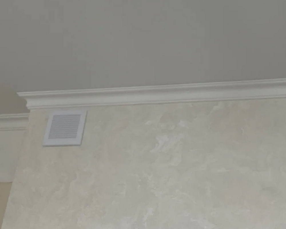 Карниз потолочный из полистирола высокой плотности NMC WT2 75*90*2000. Окраска включена в стоимость