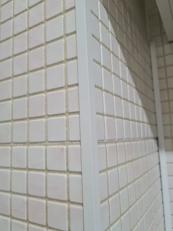 Угол декоративный Уп 09-27.2700.501л