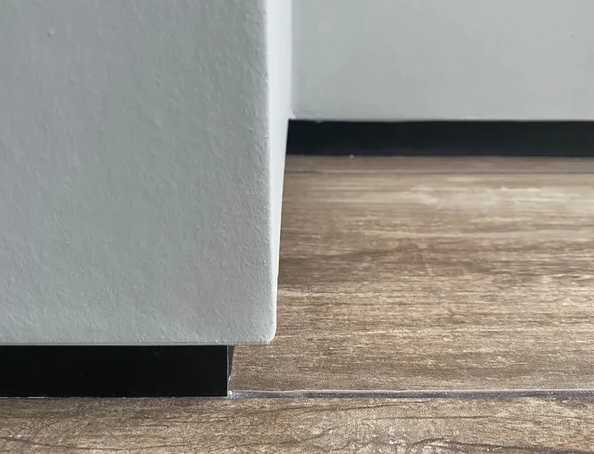 Монтажная часть Decaro Engineering  D002.2 F1A Black 2м Черный